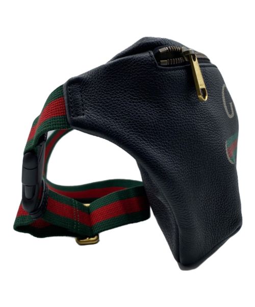 GUCCI（グッチ）GUCCI (グッチ) ボディーバッグ ブラック サイズ:-の古着・服飾アイテム