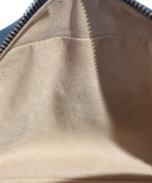 GUCCI（グッチ）GUCCI (グッチ) GGマーモント キルティング スモール ショルダーバッグ ブラックの古着・服飾アイテム