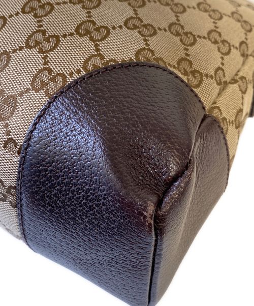 GUCCI（グッチ）GUCCI (グッチ) GGキャンバスショルダーバッグの古着・服飾アイテム