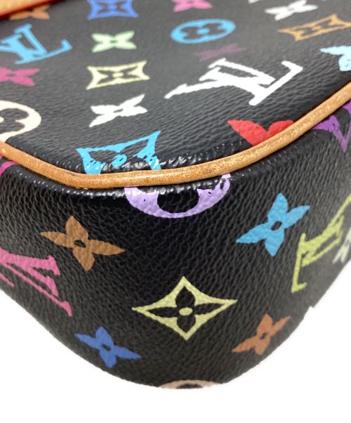 LOUIS VUITTON（ルイ ヴィトン）LOUIS VUITTON (ルイ ヴィトン) Solonyu Shoulder bag（ソローニュ ショルダーバッグ） ブラック サイズ:-の古着・服飾アイテム
