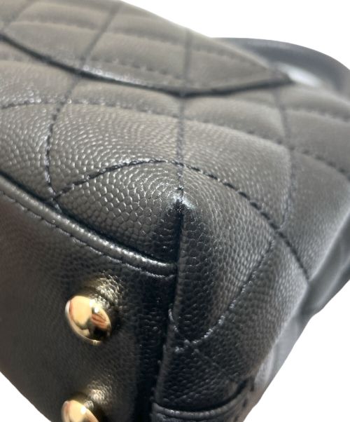 CHANEL（シャネル）CHANEL (シャネル) ココハンドルチェーンショルダーバッグ ブラック サイズ:18の古着・服飾アイテム