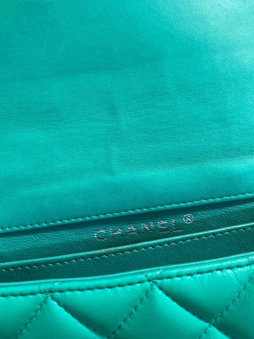 CHANEL（シャネル）CHANEL (シャネル) チェーンショルダーバッグ グリーン サイズ:17の古着・服飾アイテム