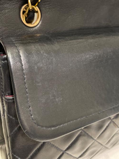 CHANEL（シャネル）CHANEL (シャネル) マトラッセ25 チェーンショルダーバッグ  ブラック×ゴールド金具 サイズ:25の古着・服飾アイテム