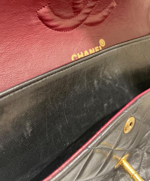CHANEL（シャネル）CHANEL (シャネル) マトラッセ25 チェーンショルダーバッグ  ブラック×ゴールド金具 サイズ:25の古着・服飾アイテム