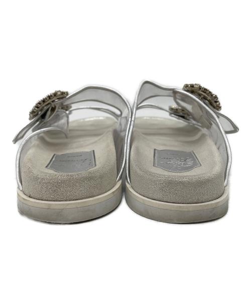 Roger Vivier（ロジェ ヴィヴィエ）Roger Vivier (ロジェ ヴィヴィエ) SLIDY VIV シルバー サイズ:37の古着・服飾アイテム