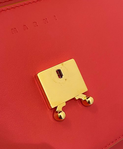 MARNI（マルニ）MARNI (マルニ) TRUNK BAG レッド×ネイビーの古着・服飾アイテム