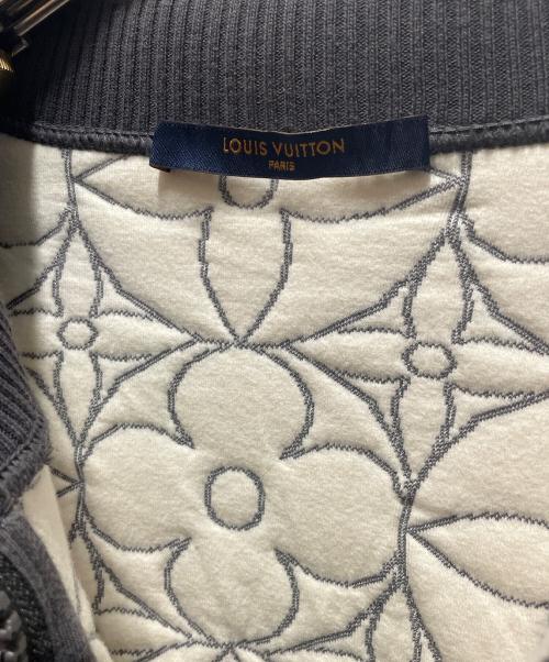 LOUIS VUITTON（ルイ ヴィトン）LOUIS VUITTON (ルイ ヴィトン) ジップスルーモノグラムフラワーブルゾン グレー サイズ:XLの古着・服飾アイテム