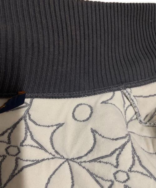 LOUIS VUITTON（ルイ ヴィトン）LOUIS VUITTON (ルイ ヴィトン) ジップスルーモノグラムフラワーブルゾン グレー サイズ:XLの古着・服飾アイテム