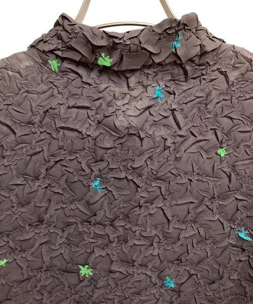 ISSEY MIYAKE（イッセイミヤケ）ISSEY MIYAKE (イッセイミヤケ) 総柄シワプリーツシャツ ブラウン サイズ:2の古着・服飾アイテム
