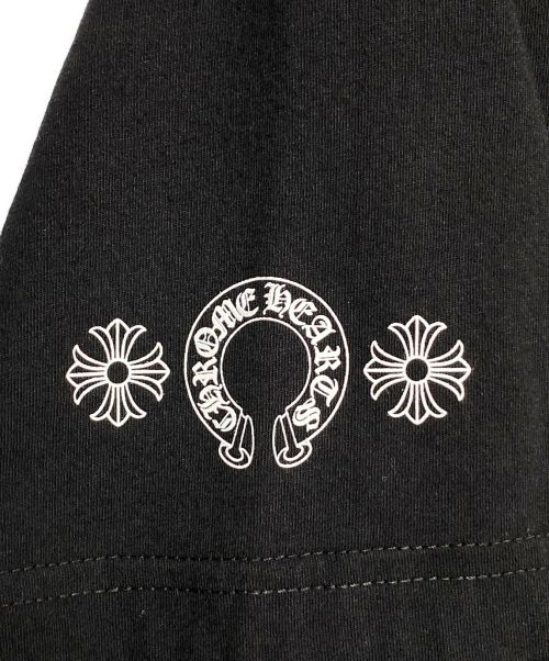 CHROME HEARTS（クロムハーツ）CHROME HEARTS (クロムハーツ) Eye Chart Pink Dagger Tee ブラック サイズ:Sの古着・服飾アイテム
