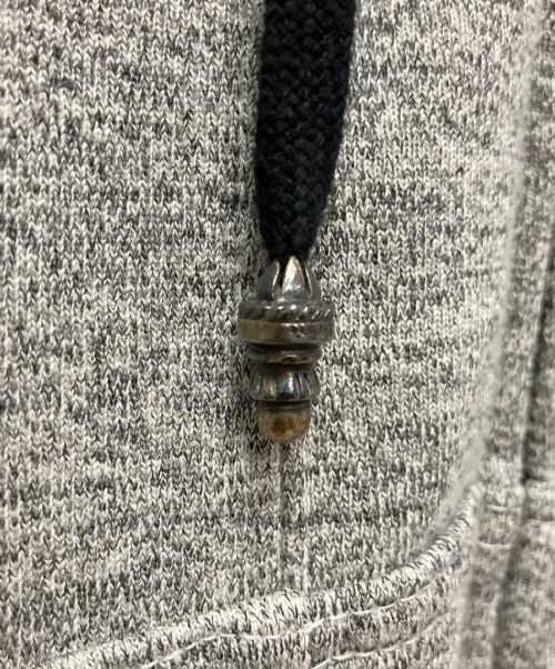CHROME HEARTS（クロムハーツ）CHROME HEARTS (クロムハーツ) バックホースシューレザーパッチ ジップパーカー グレー サイズ:Sの古着・服飾アイテム