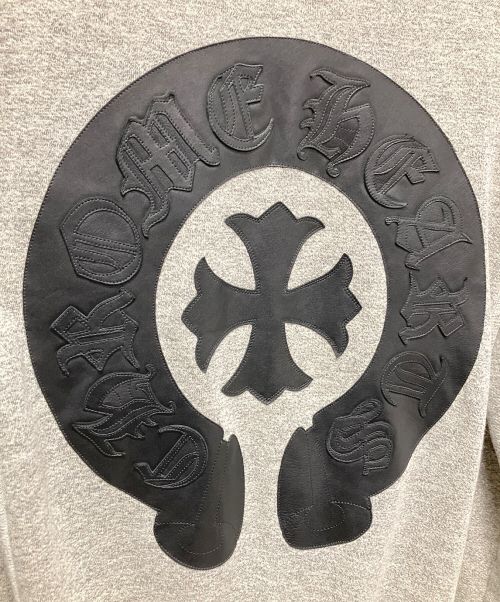 CHROME HEARTS（クロムハーツ）CHROME HEARTS (クロムハーツ) バックホースシューレザーパッチ ジップパーカー グレー サイズ:Sの古着・服飾アイテム
