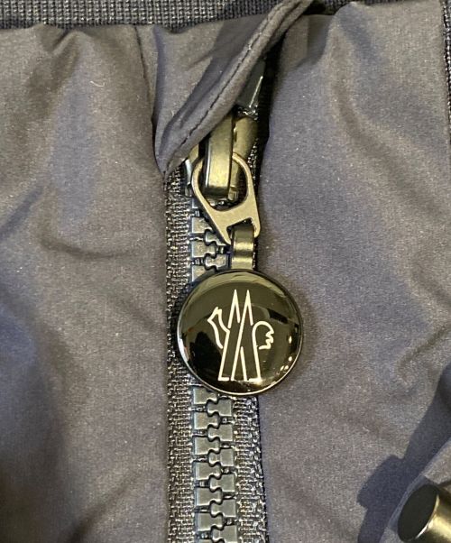 MONCLER（モンクレール）MONCLER (モンクレール) FETUQUE/ナイロンパーカー ネイビー サイズ:5の古着・服飾アイテム