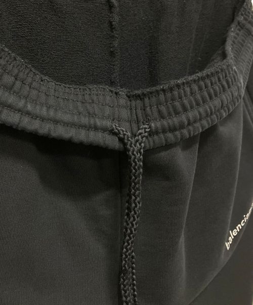 BALENCIAGA（バレンシアガ）BALENCIAGA (バレンシアガ) ライトロゴスウェットパンツ ブラック サイズ:-の古着・服飾アイテム
