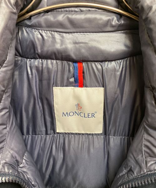 MONCLER（モンクレール）MONCLER (モンクレール) ADAM(アダム)/スウェットダウンベスト グレー×ネイビー サイズ:4の古着・服飾アイテム
