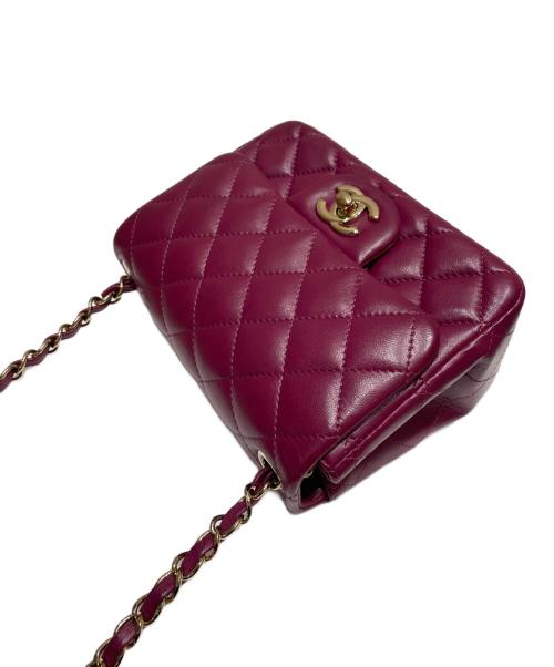 CHANEL（シャネル）CHANEL (シャネル) ミニマトラッセチェーンショルダーバッグ ワインレッド×ゴールド金具の古着・服飾アイテム