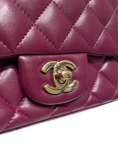 CHANEL（シャネル）CHANEL (シャネル) ミニマトラッセチェーンショルダーバッグ ワインレッド×ゴールド金具の古着・服飾アイテム