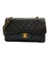CHANEL（シャネル）の古着「マトラッセ25/ラムスキン」｜ブラック×ゴールド