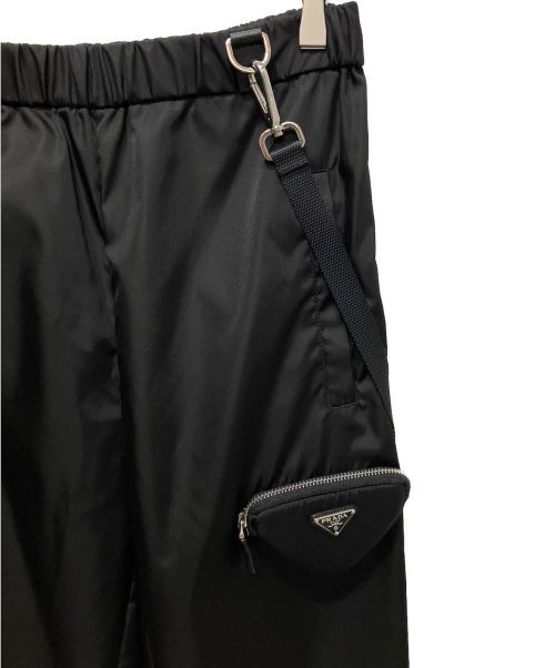 PRADA（プラダ）PRADA (プラダ) ポーチ付 Re Nylon サスペンダーパンツ ブラック サイズ:38の古着・服飾アイテム