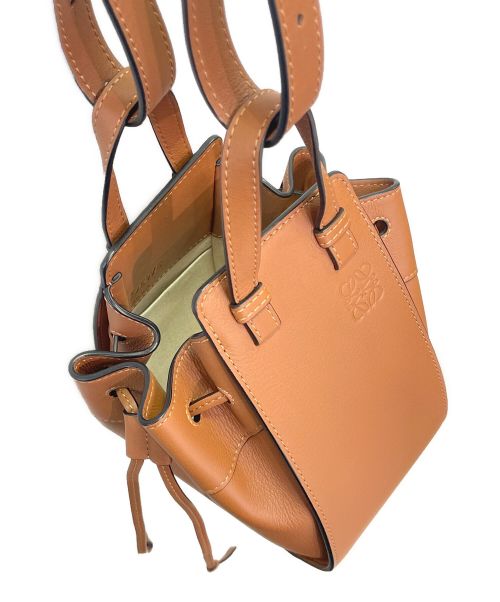 LOEWE（ロエベ）LOEWE (ロエベ) ハンモック ドローストリングバッグ ミニ ブラウン サイズ:mini/ミニの古着・服飾アイテム