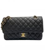 CHANELシャネル）の古着「マトラッセ25/キャビアスキン」｜ブラック×ゴールド