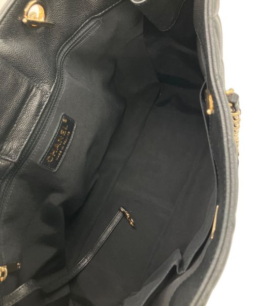 CHANEL（シャネル）CHANEL (シャネル) マトラッセ チェーントートバッグ ブラックの古着・服飾アイテム