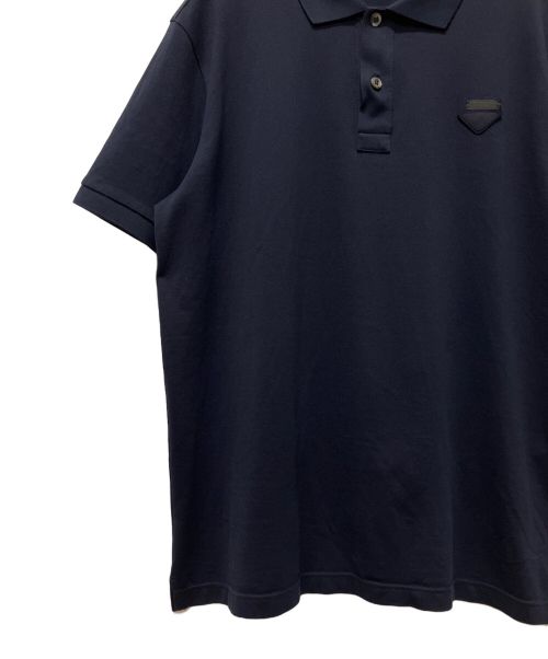 PRADA（プラダ）PRADA (プラダ) エンブレムロゴポロシャツ ネイビー サイズ:Lの古着・服飾アイテム