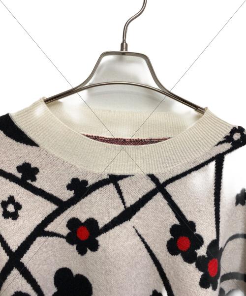 Maison Margiela（メゾンマルジェラ）Maison Margiela (メゾンマルジェラ) オーバーサイズフラワーニット ベージュ サイズ:Sの古着・服飾アイテム