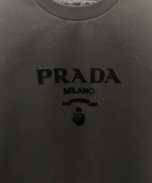 PRADA（プラダ）PRADA (プラダ) ベロアロゴスウェット ブラック サイズ:XSの古着・服飾アイテム