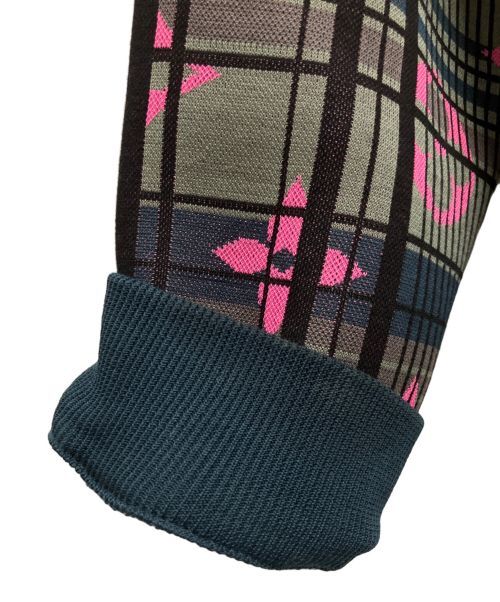 LOUIS VUITTON（ルイ ヴィトン）LOUIS VUITTON (ルイ ヴィトン) モノグラムジャカード スウェット グレー×ピンク サイズ:XLの古着・服飾アイテム