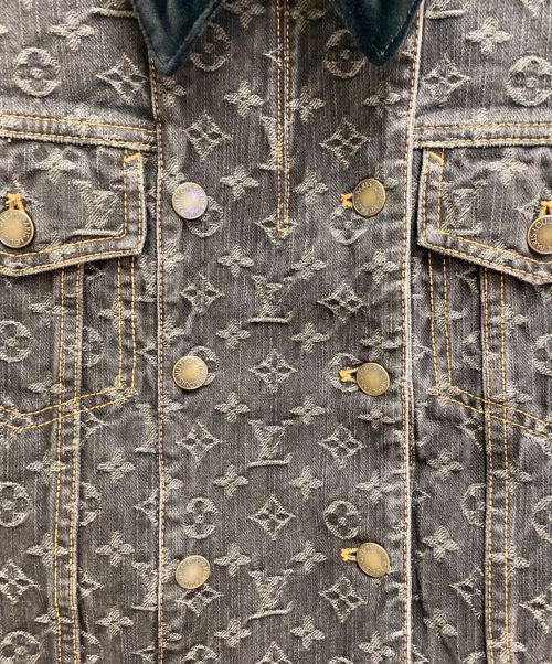 LOUIS VUITTON（ルイ ヴィトン）LOUIS VUITTON (ルイ ヴィトン) モノグラムデニムジャケット ブラック サイズ:40の古着・服飾アイテム