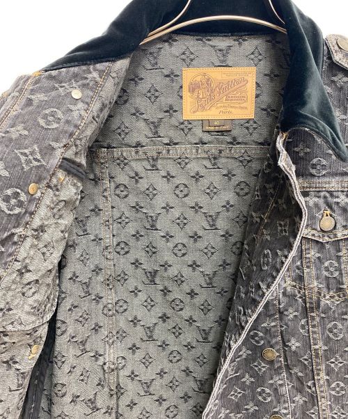 LOUIS VUITTON（ルイ ヴィトン）LOUIS VUITTON (ルイ ヴィトン) モノグラムデニムジャケット ブラック サイズ:40の古着・服飾アイテム
