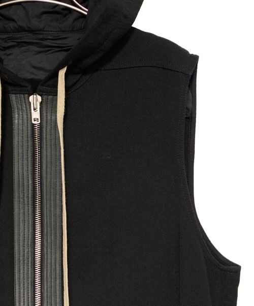 RICK OWENS（リックオウエンス）RICK OWENS (リックオウエンス) ノースリーブジップパーカー ブラック サイズ:52の古着・服飾アイテム