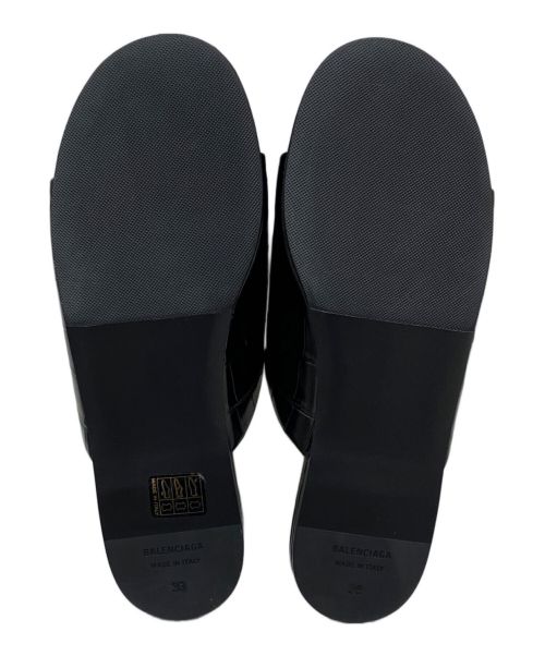 BALENCIAGA（バレンシアガ）BALENCIAGA (バレンシアガ) OVAL BB SLIDES ブラック サイズ:39の古着・服飾アイテム