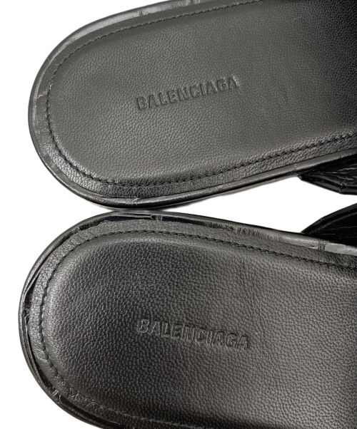 BALENCIAGA（バレンシアガ）BALENCIAGA (バレンシアガ) OVAL BB SLIDES ブラック サイズ:39の古着・服飾アイテム