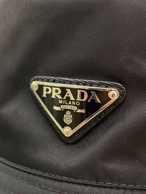 PRADA（プラダ）PRADA (プラダ) Re-Nylon バケットハット ブラック サイズ:Mの古着・服飾アイテム
