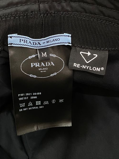 PRADA（プラダ）PRADA (プラダ) Re-Nylon バケットハット ブラック サイズ:Mの古着・服飾アイテム