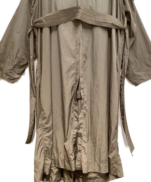 ISSEY MIYAKE MEN（イッセイミヤケメン）ISSEY MIYAKE MEN (イッセイミヤケメン) Nylon Trench Coat （ナイロントレンチコート） オリーブ サイズ:3の古着・服飾アイテム
