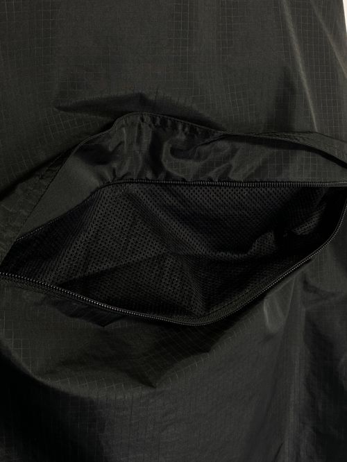 BALENCIAGA（バレンシアガ）BALENCIAGA (バレンシアガ) アノラックパーカー ブラック サイズ:44の古着・服飾アイテム