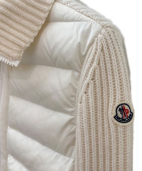 MONCLER（モンクレール）MONCLER (モンクレール) MAGLIONE TRICOT CARDIGAN ダウンジャケット アイボリー サイズ:XSの古着・服飾アイテム