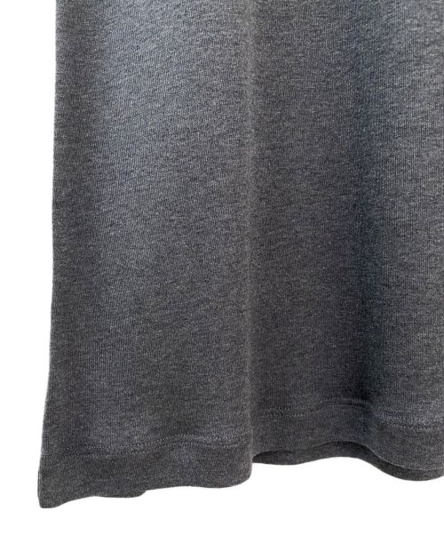 MIU MIU（ミュウミュウ）MIU MIU (ミュウミュウ) ロゴパッチカットソーワンピース グレー サイズ:36の古着・服飾アイテム