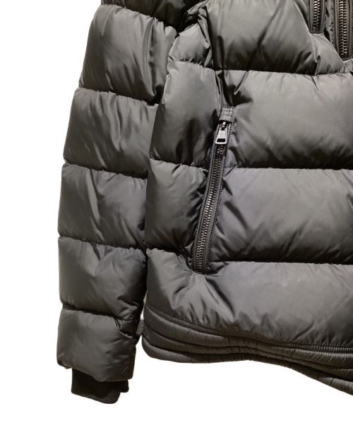 MONCLER（モンクレール）MONCLER (モンクレール) PETIT/Down Jacket（ペティット/ダウンジャケット） ブラック サイズ:4の古着・服飾アイテム