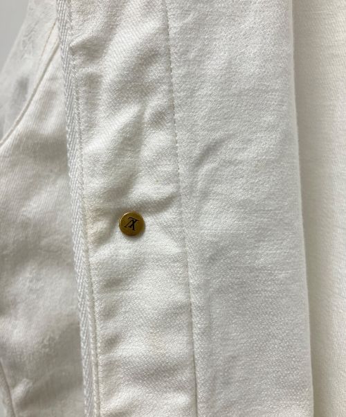 LOUIS VUITTON（ルイ ヴィトン）LOUIS VUITTON (ルイ ヴィトン) エンボスモノグラムBBシャツ ホワイト サイズ:Lの古着・服飾アイテム