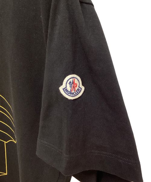 MONCLER（モンクレール）MONCLER (モンクレール) Front Logo Sleeve Patch Tee ブラック サイズ:Sの古着・服飾アイテム