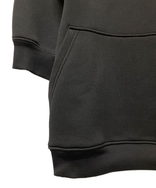 PRADA（プラダ）PRADA (プラダ) エンブレムロゴスウェットワンピース ブラック サイズ:Sの古着・服飾アイテム
