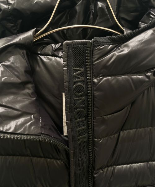 MONCLER（モンクレール）MONCLER (モンクレール) GLYGOS/ダウンベスト ブラック サイズ:3の古着・服飾アイテム