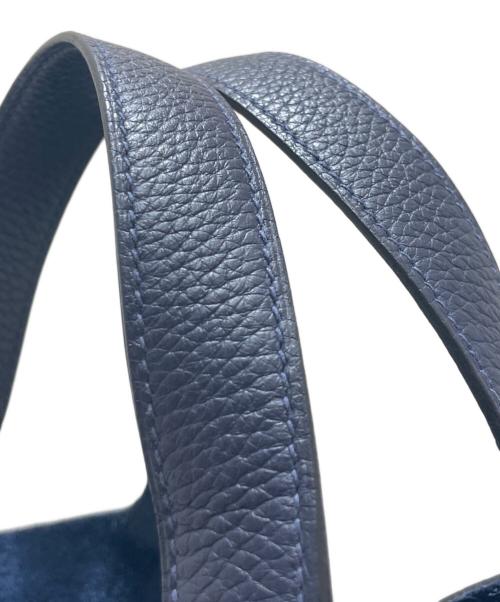 HERMES（エルメス）HERMES (エルメス) ピコタンロック PM /ブルーアンクル/トリヨンクレマンス/ゴールド金具/C刻印：2018年製 ブルーアンクル サイズ:PMの古着・服飾アイテム