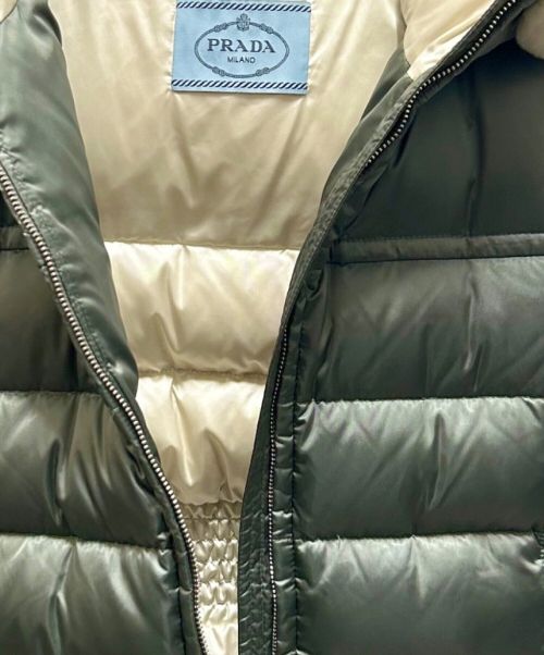PRADA（プラダ）PRADA (プラダ) Fur hood down jacket ファーフード ダウンジャケット セージグリーン サイズ:38の古着・服飾アイテム