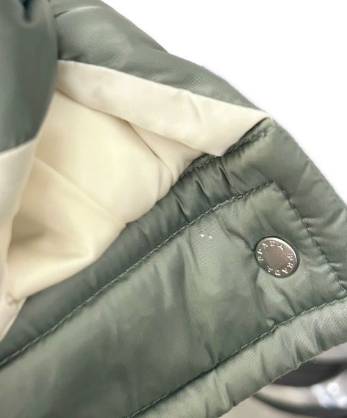 PRADA（プラダ）PRADA (プラダ) Fur hood down jacket ファーフード ダウンジャケット セージグリーン サイズ:38の古着・服飾アイテム