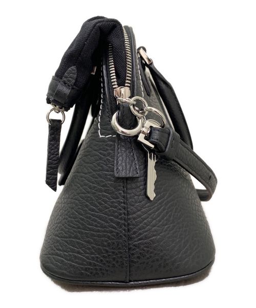 Maison Margiela（メゾンマルジェラ）Maison Margiela (メゾンマルジェラ) 5AC MINI BAG ブラック サイズ:ミニの古着・服飾アイテム